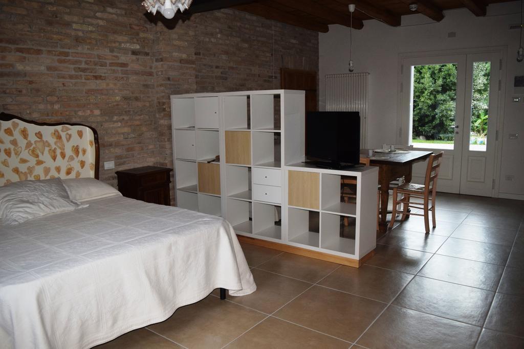Da Gastone Villa Rivignano ภายนอก รูปภาพ