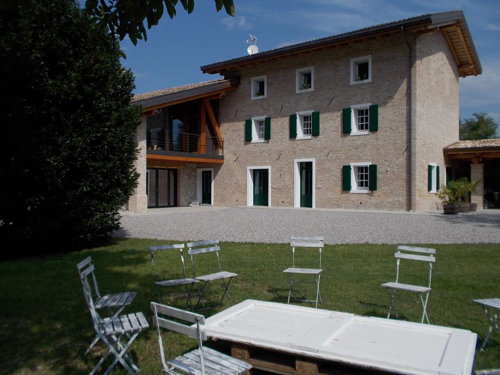 Da Gastone Villa Rivignano ภายนอก รูปภาพ