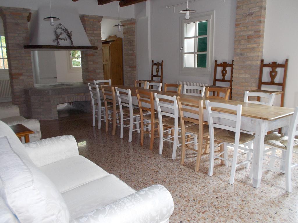 Da Gastone Villa Rivignano ภายนอก รูปภาพ